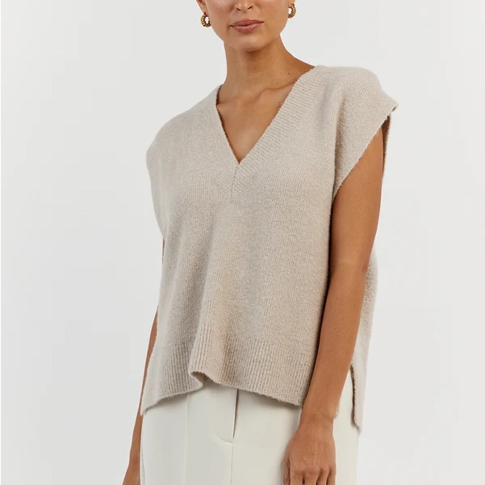 Dissh Raf Stone Knit Vest